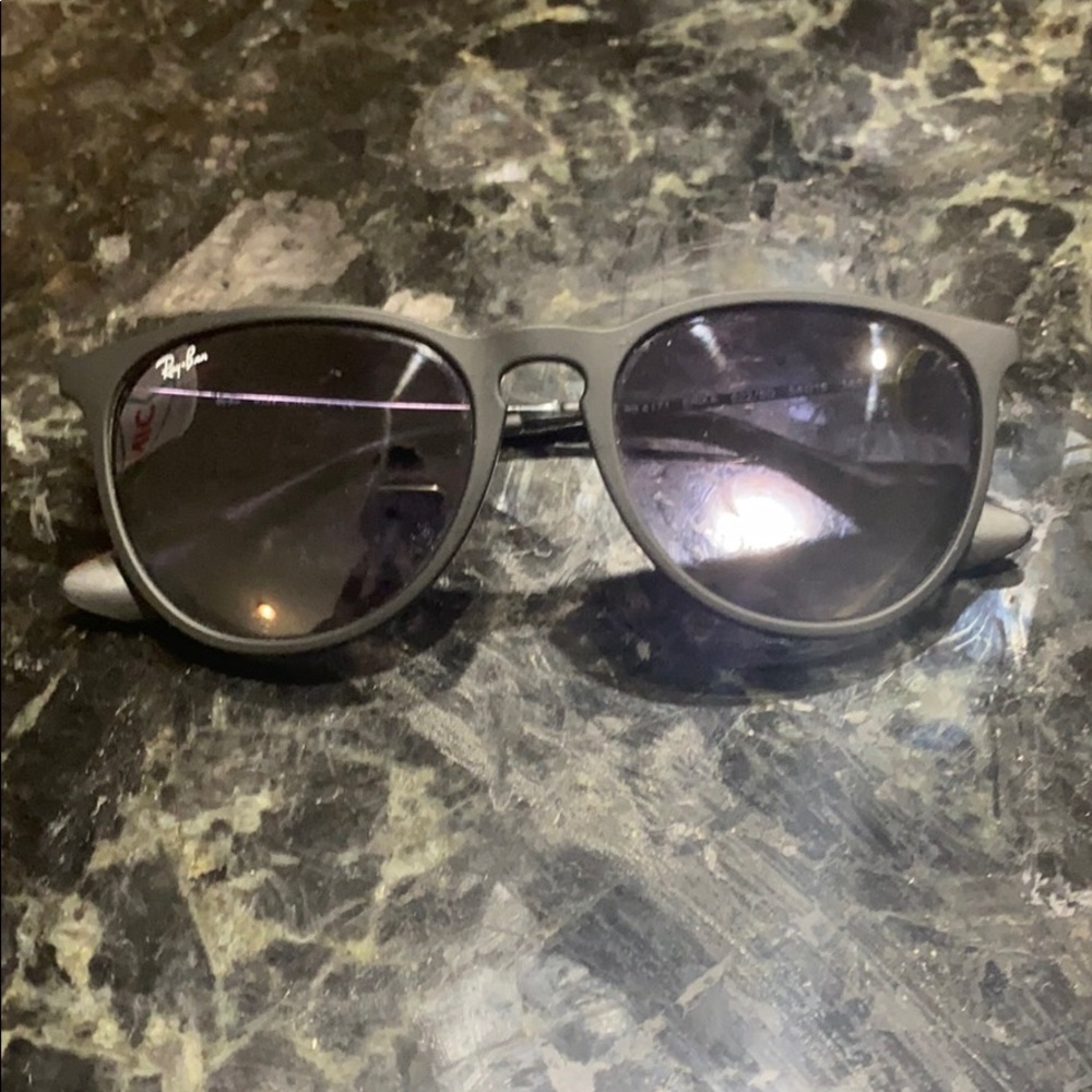 Classic Erika Style Ray Bans